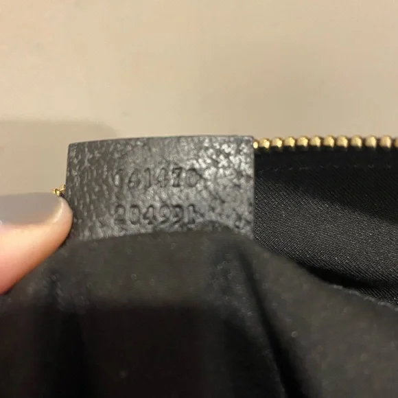 Authentic Gucci handbag - Picture 4 of 14